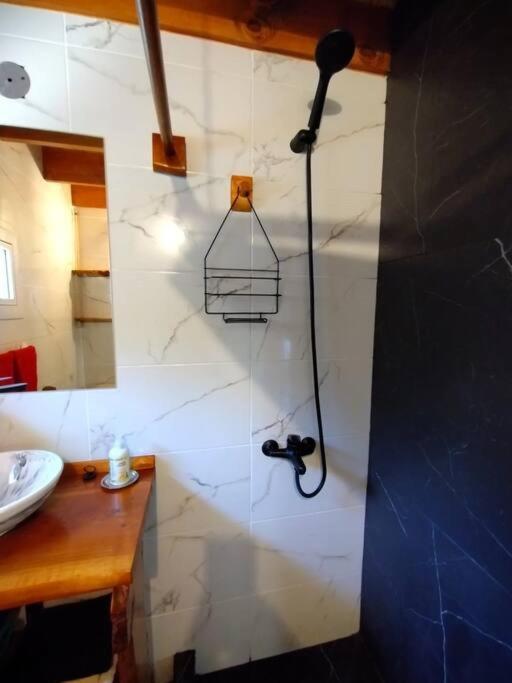 Cabana La Marilena, Para 2 Huespedes Con Desayuno เอลกาลาฟาเต ภายนอก รูปภาพ